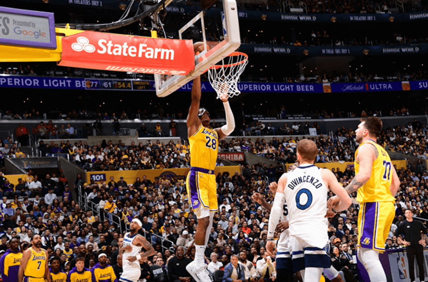 Alley Oop Basketball: How to Execute Like a Pro