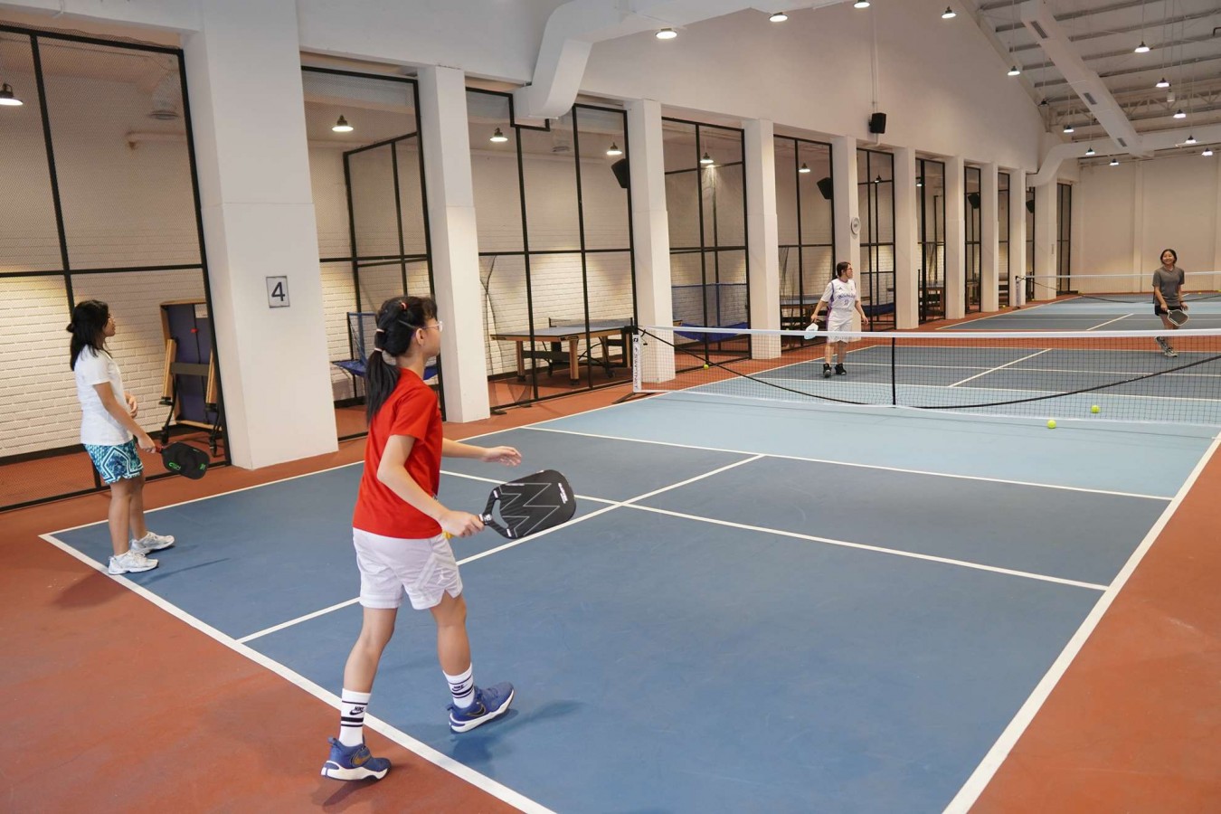 Menguasai Third Shot Pickleball: Drops, Drives, dan Strategi Kemenangan
